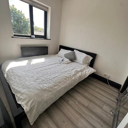 Spacious Double Near Train Station Birmingham Kültér fotó